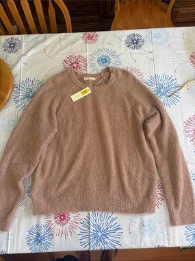 NWT COPPER KEY SWEATER